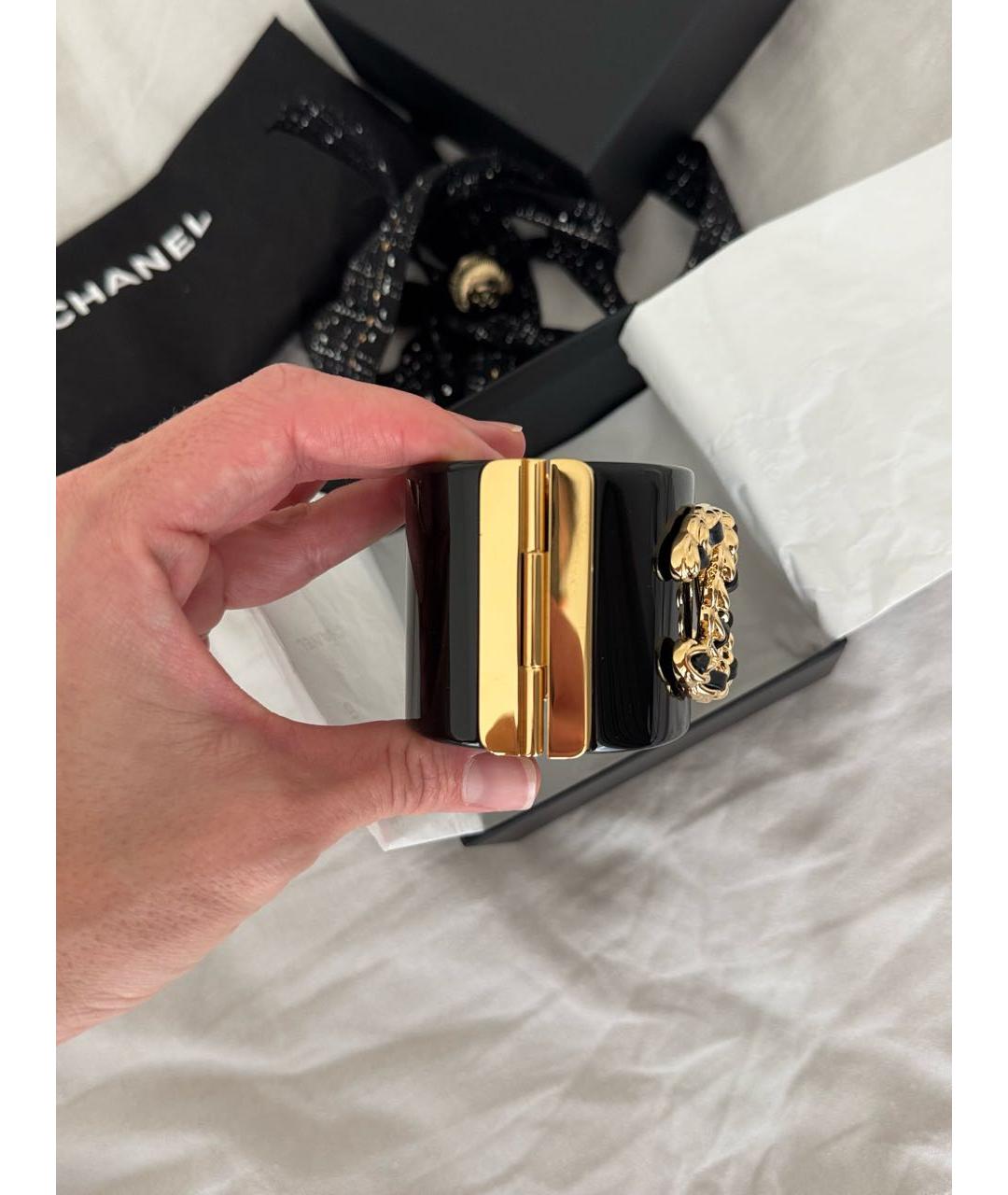 CHANEL Черный пластиковый браслет, фото 3