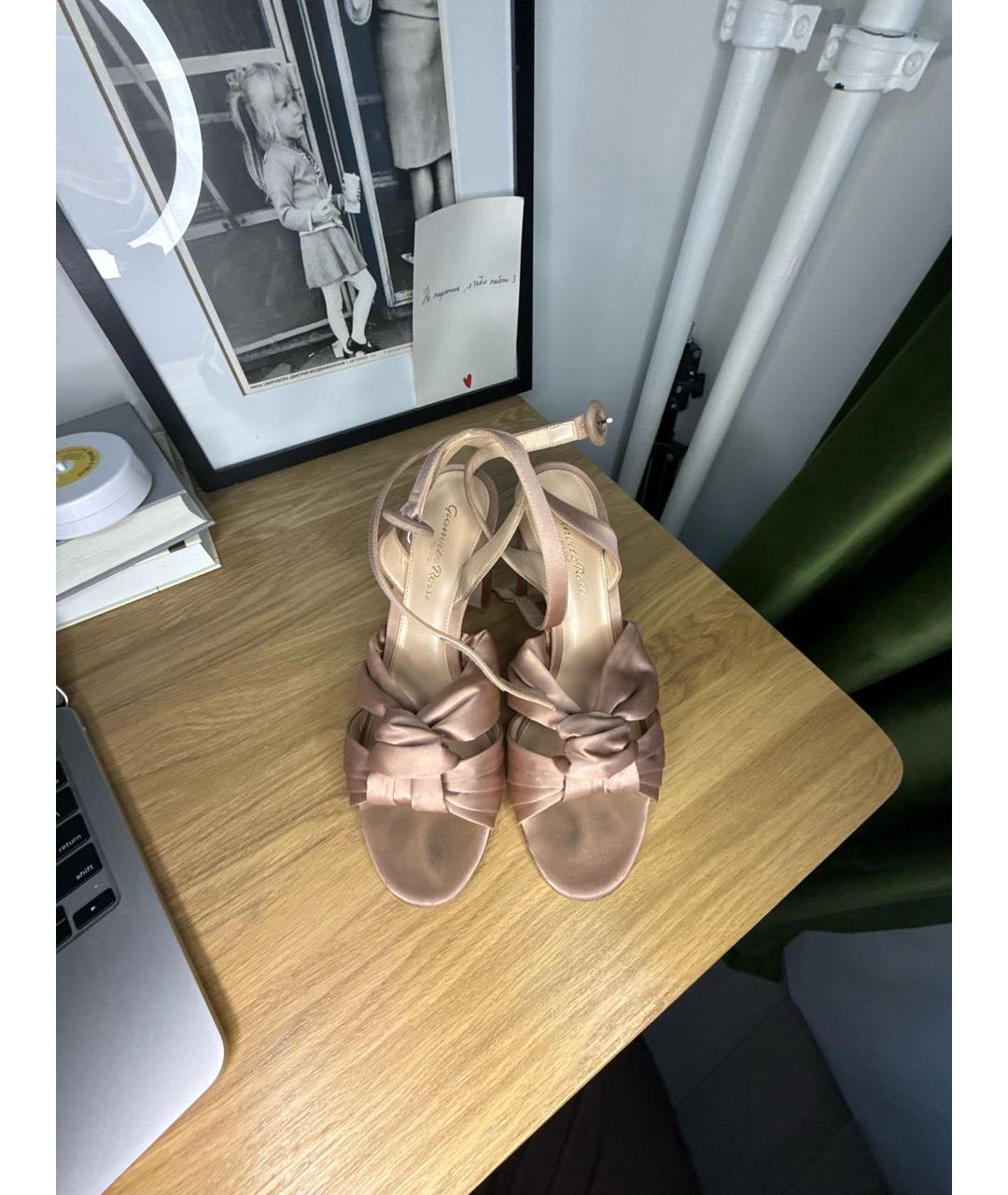 GIANVITO ROSSI Розовые текстильные босоножки, фото 2