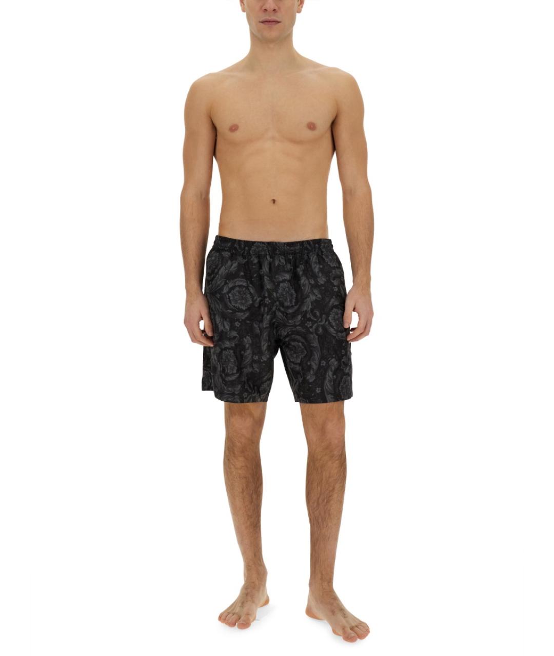 VERSACE Черные полиэстеровые шорты, фото 2