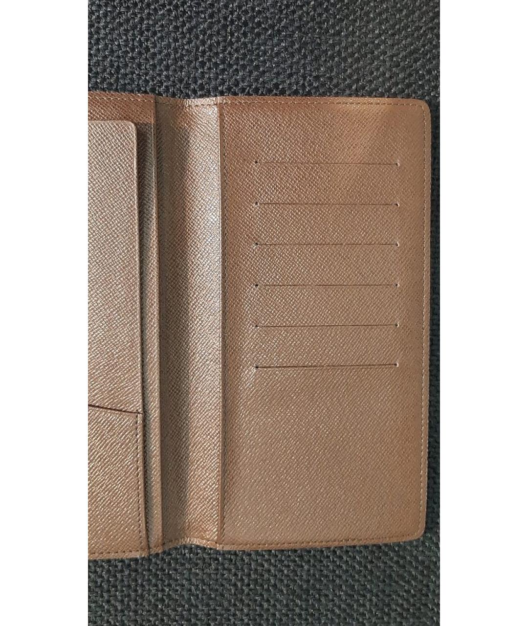 LOUIS VUITTON Коричневый кожаный кошелек, фото 5