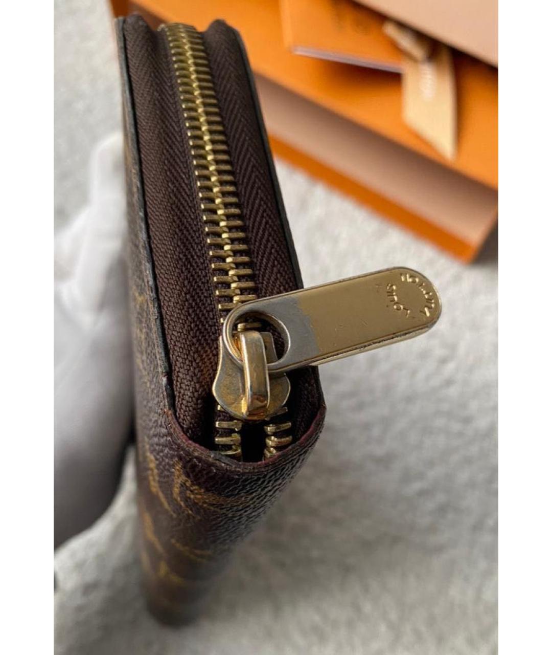 LOUIS VUITTON Коричневый кошелек, фото 4