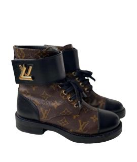 LOUIS VUITTON Ботинки