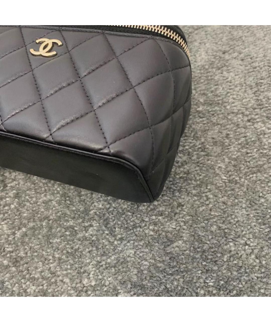 CHANEL Черная кожаная сумка через плечо, фото 7