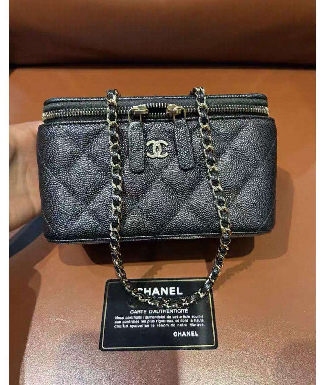 CHANEL Черная кожаная сумка через плечо, фото 2