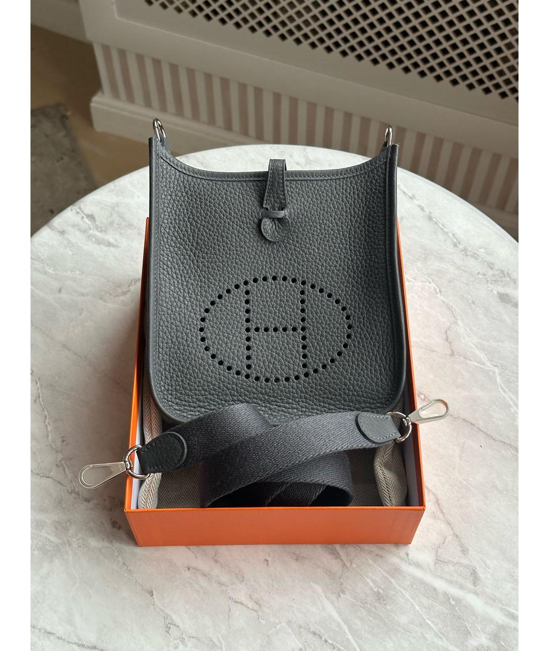 HERMES Серая кожаная сумка через плечо, фото 2