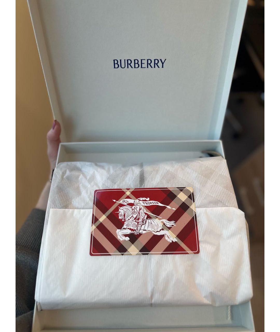 BURBERRY Бежевый кашемировый шарф, фото 4