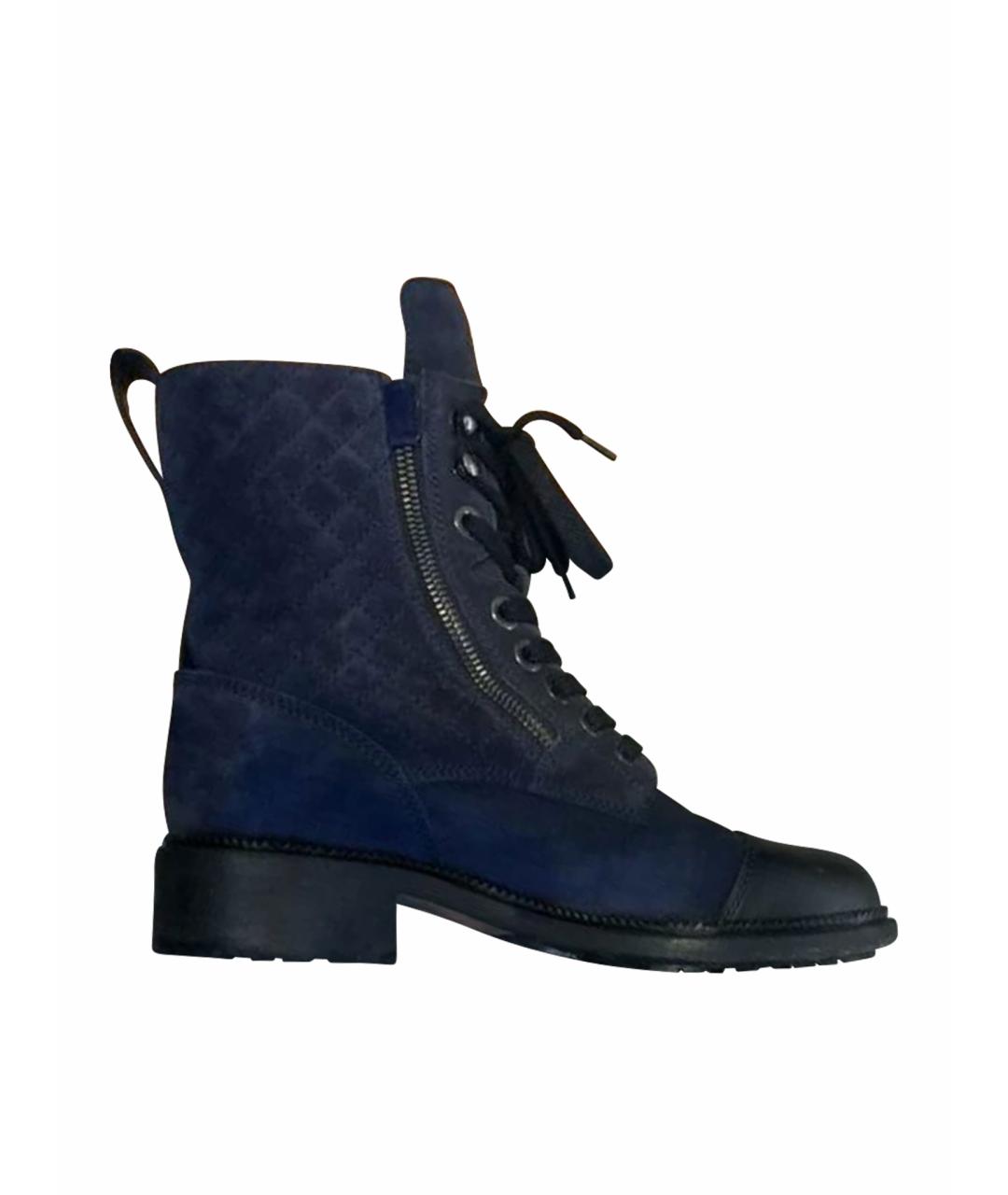 CHANEL Темно-синие замшевые ботинки, фото 1