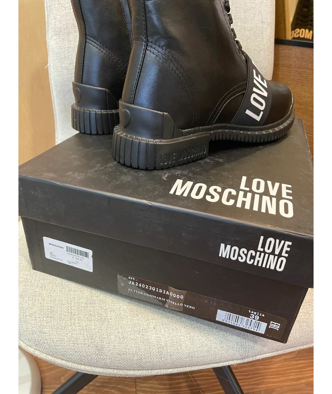 LOVE MOSCHINO Черные кожаные ботинки, фото 8