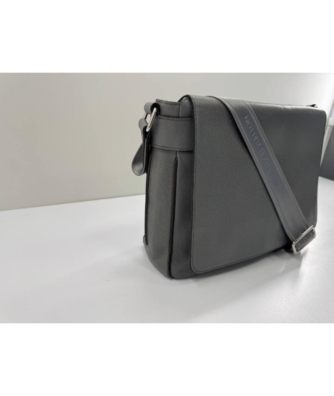 LOUIS VUITTON Серая кожаная сумка на плечо, фото 4