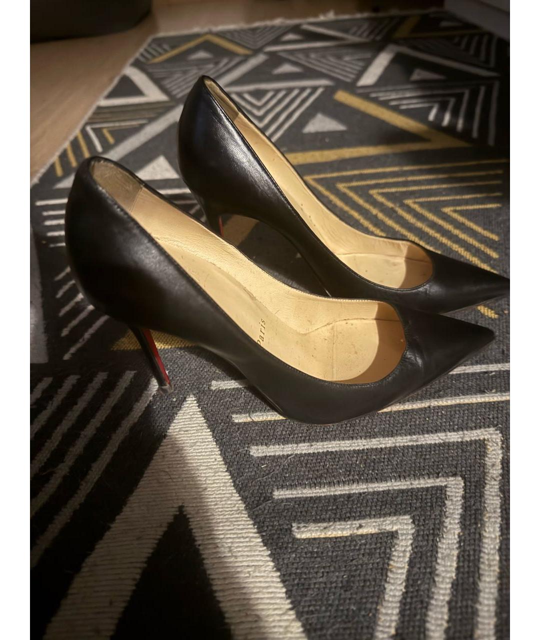 CHRISTIAN LOUBOUTIN Черные кожаные туфли, фото 2