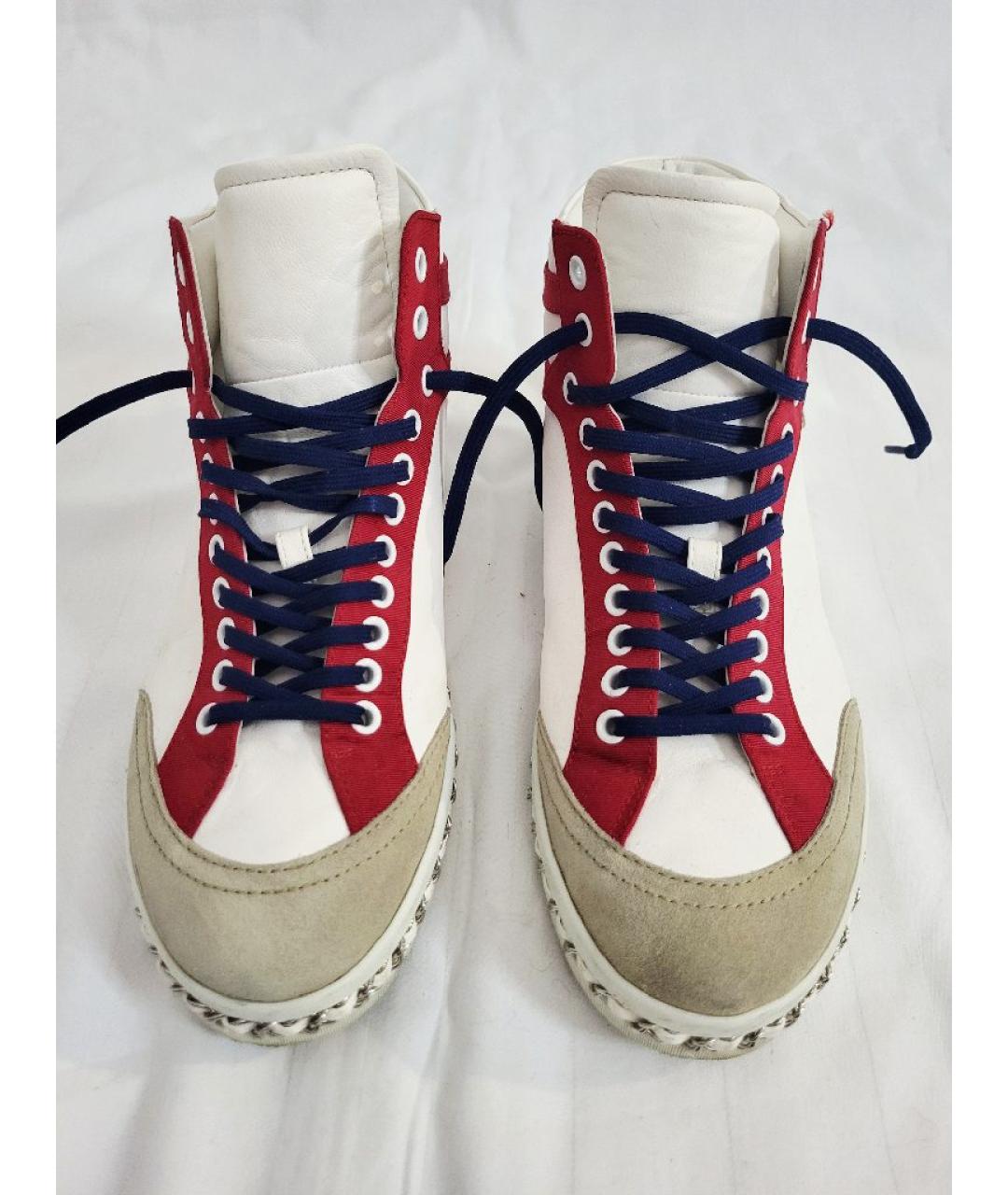 CHANEL Белые кожаные кроссовки, фото 2