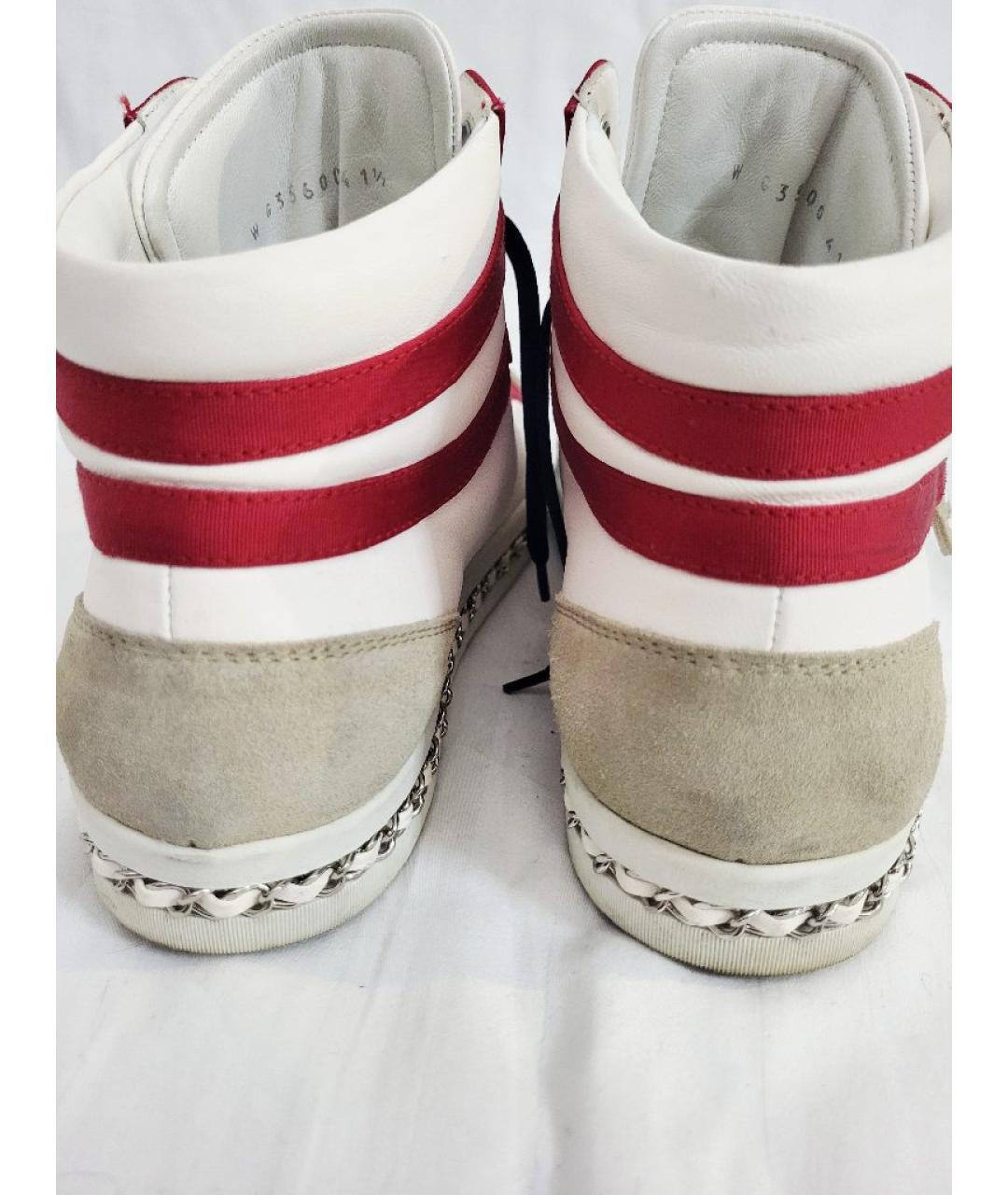 CHANEL Белые кожаные кроссовки, фото 4