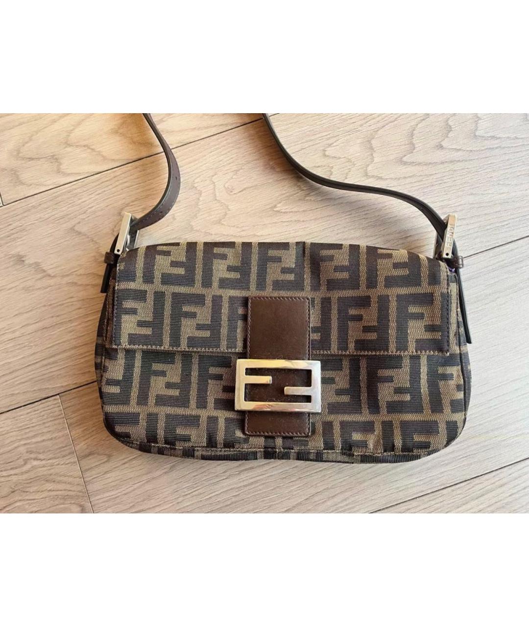 FENDI Коричневая тканевая сумка с короткими ручками, фото 4