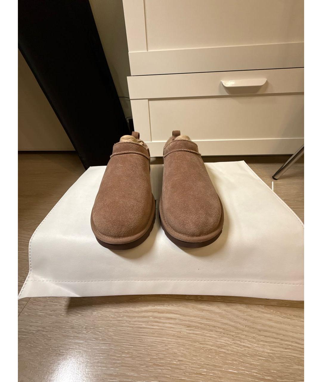 UGG AUSTRALIA Бежевые замшевые ботинки, фото 2