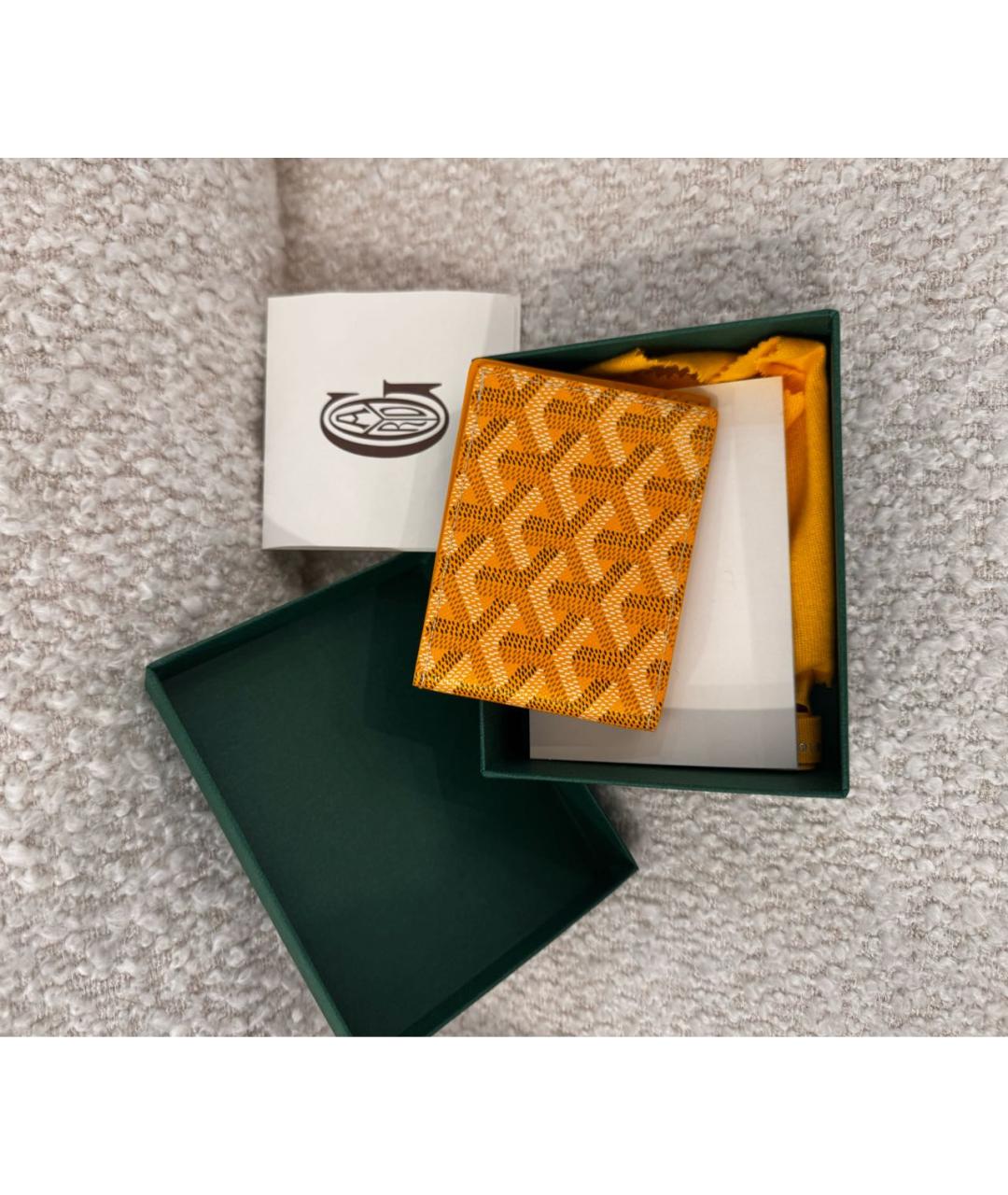 GOYARD Желтый кожаный кардхолдер, фото 4