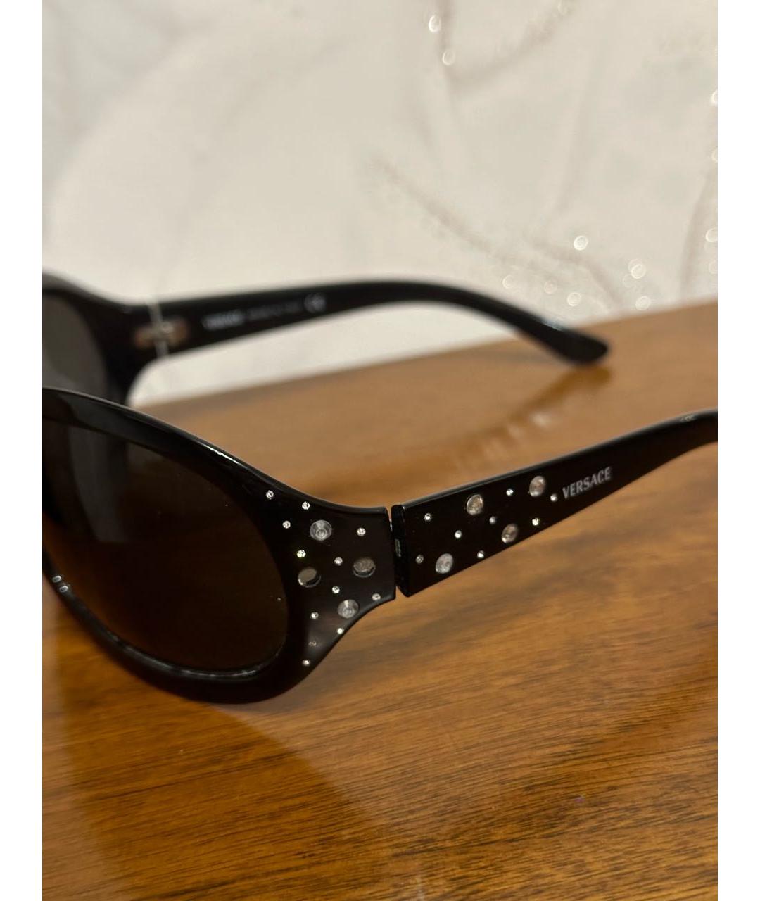 VERSACE Черные пластиковые солнцезащитные очки, фото 5