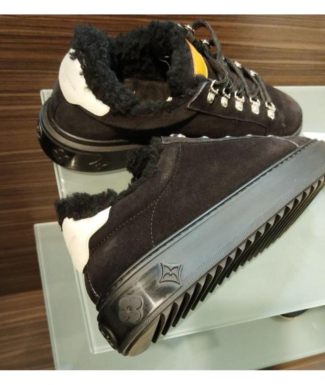 LOUIS VUITTON Черные замшевые кеды, фото 2