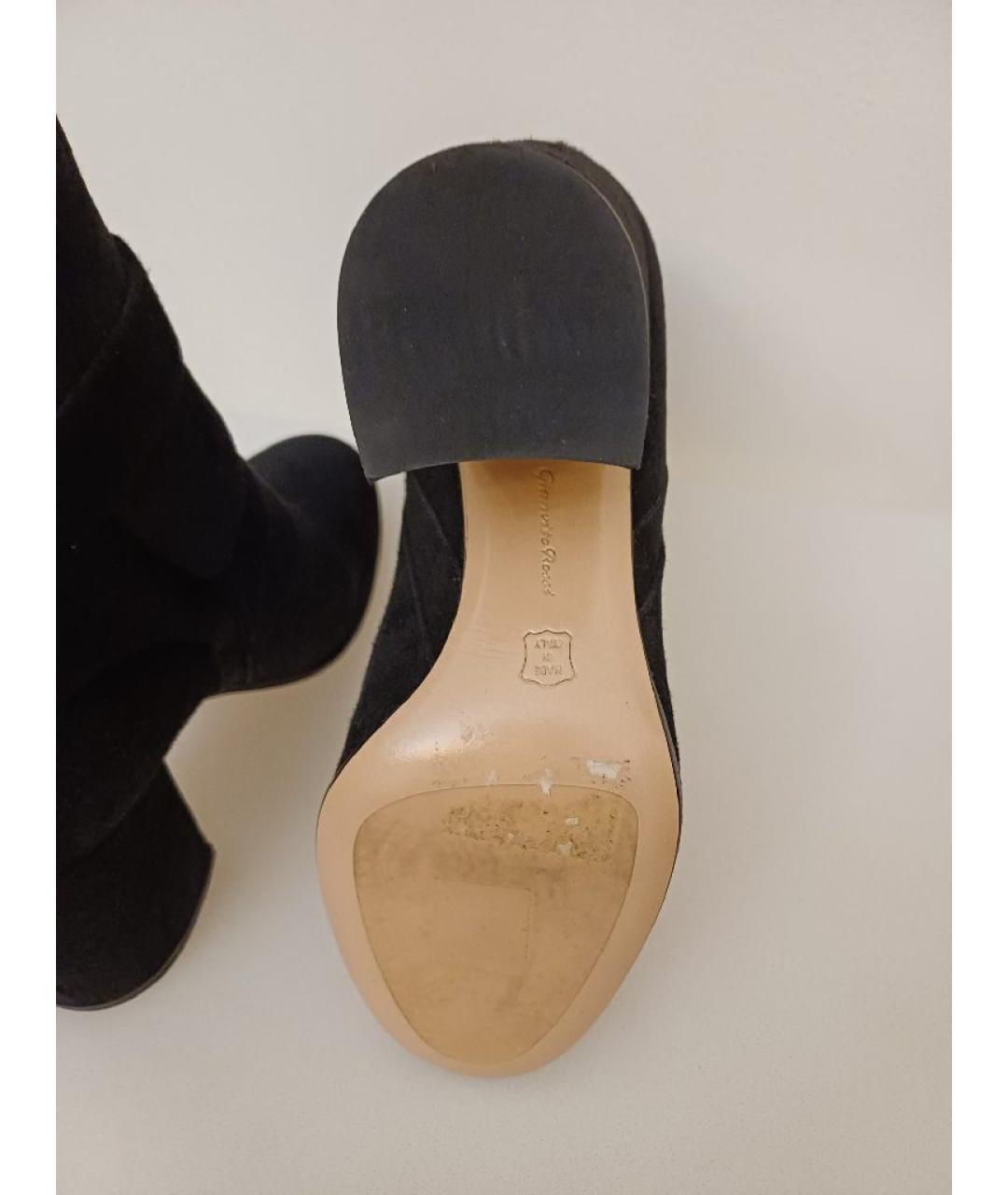 GIANVITO ROSSI Черные замшевые ботильоны, фото 8