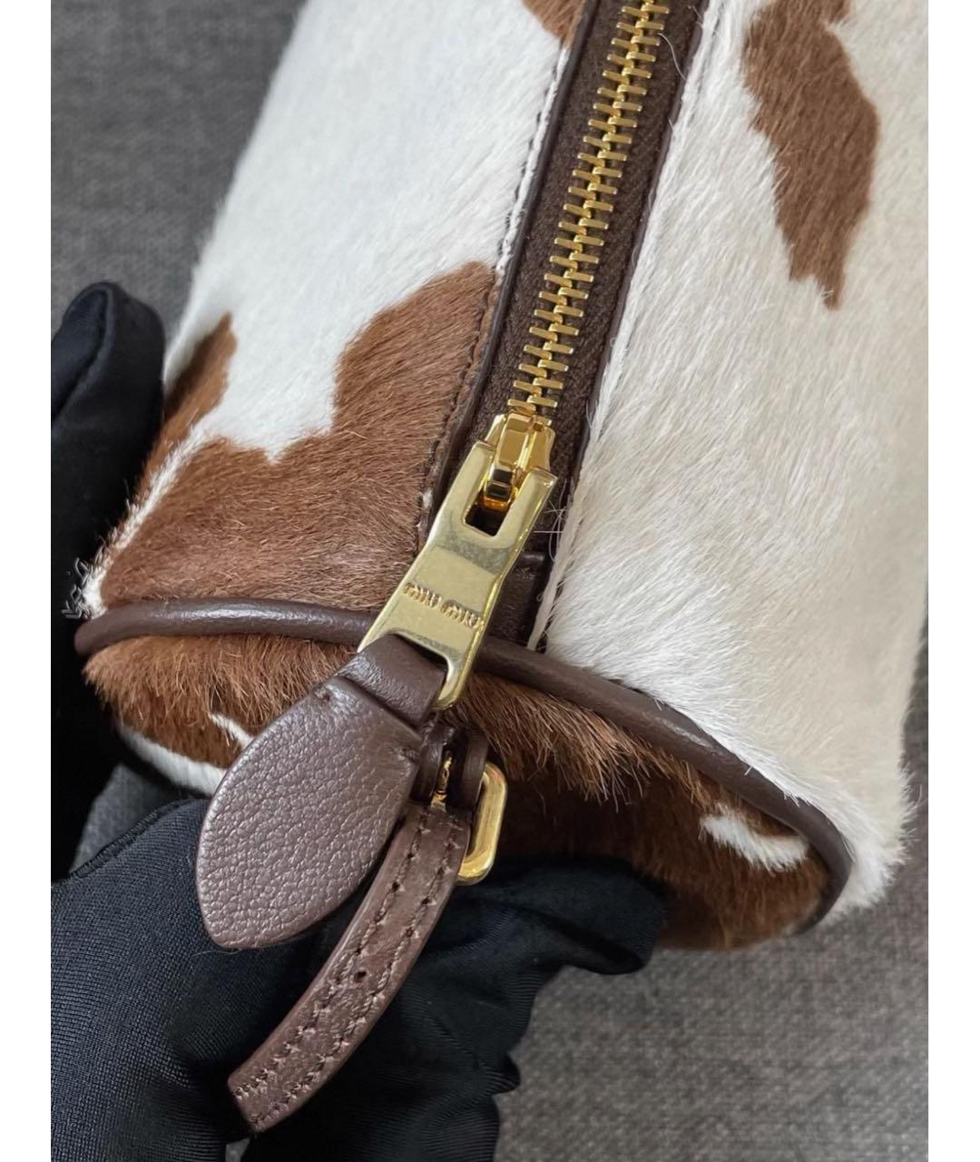 MIU MIU Коричневая кожаная сумка с короткими ручками, фото 6