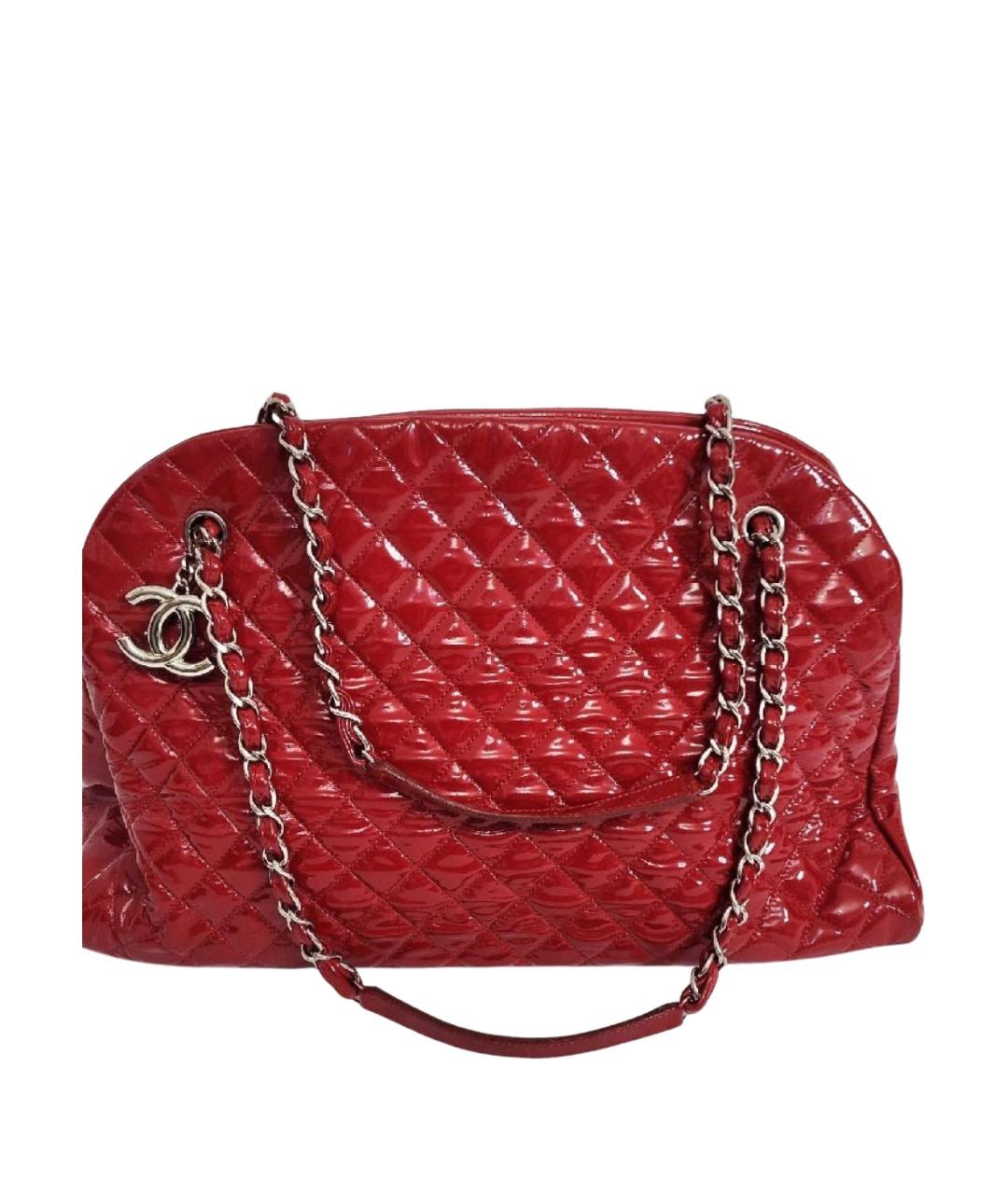 CHANEL Красная сумка через плечо из лакированной кожи, фото 1