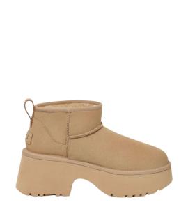 UGG AUSTRALIA Ботинки