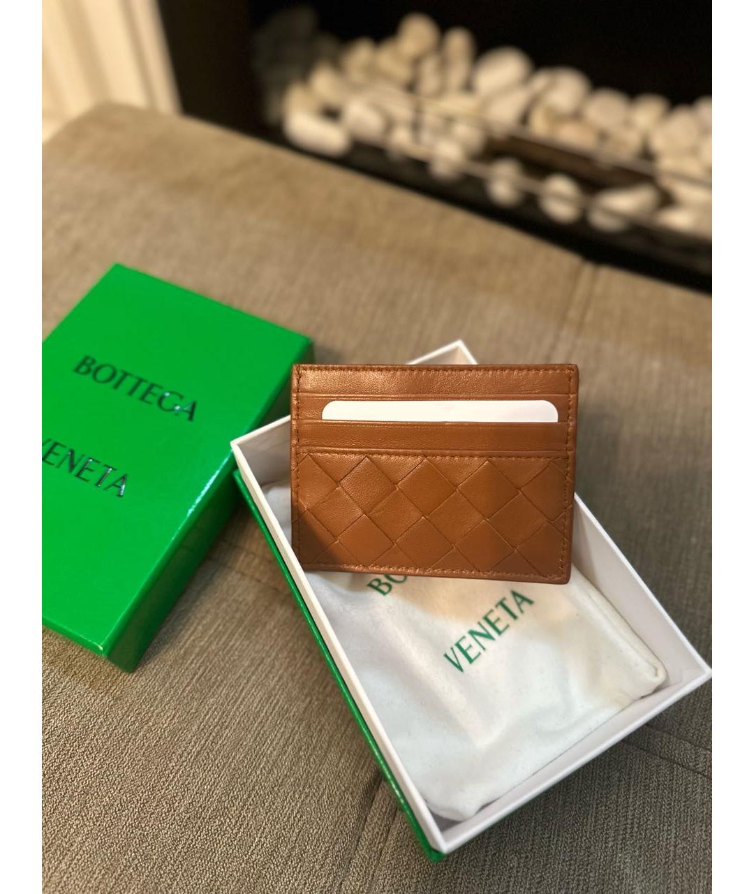 BOTTEGA VENETA Коричневый кожаный кардхолдер, фото 3