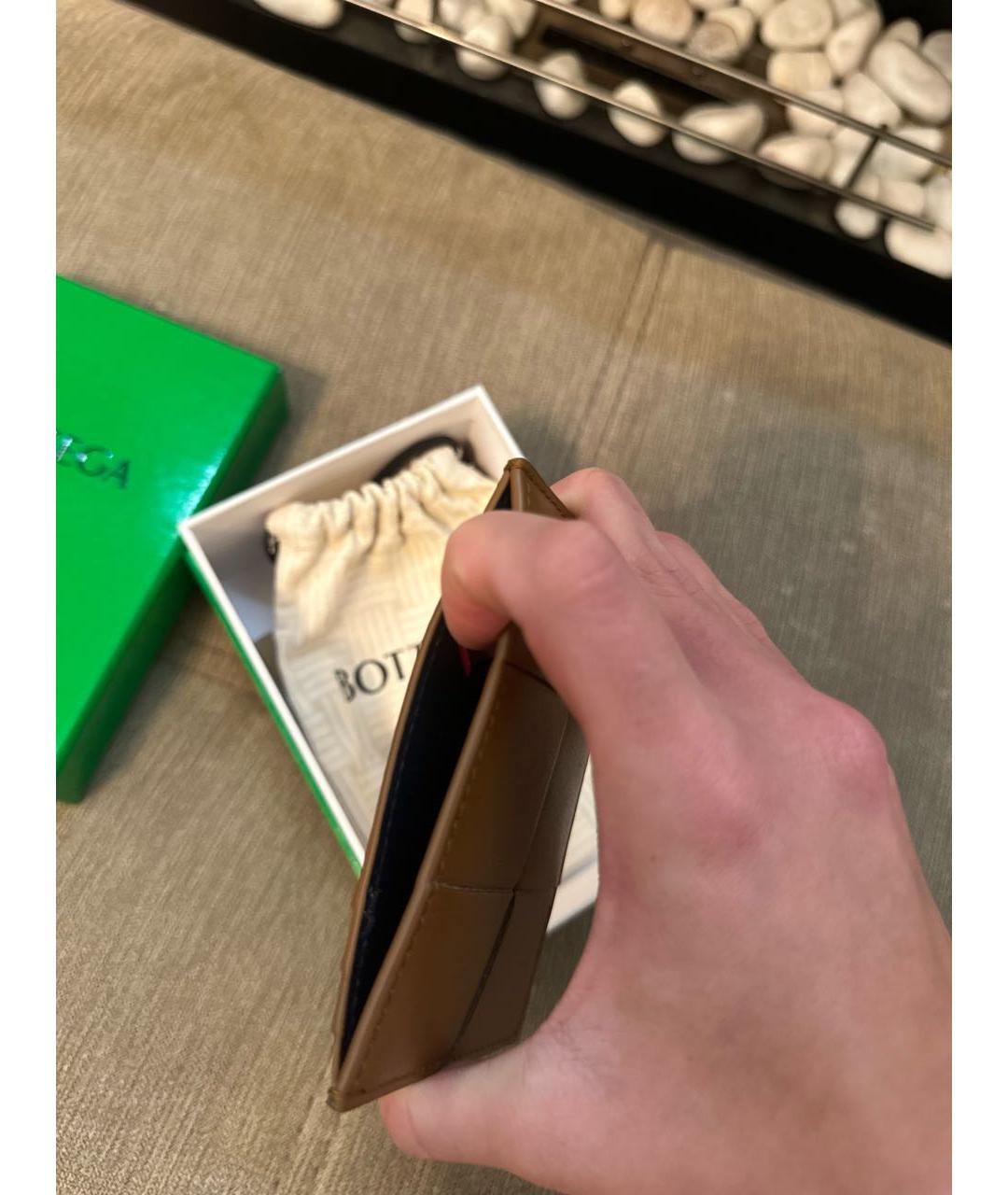 BOTTEGA VENETA Коричневый кожаный кардхолдер, фото 4