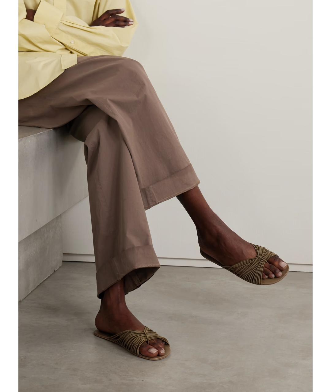 THE ROW Хаки шлепанцы, фото 2