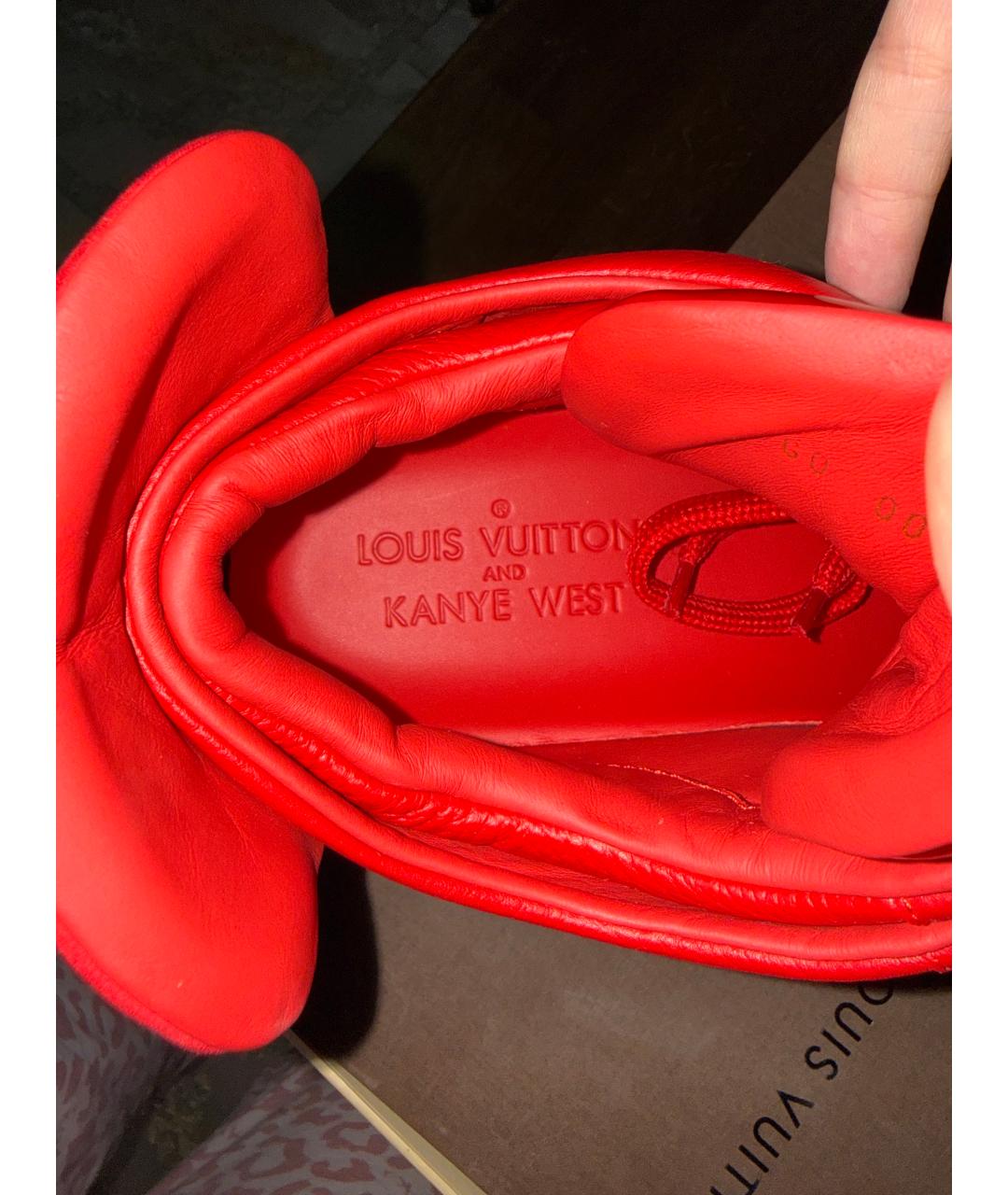 LOUIS VUITTON Красные кожаные высокие кроссовки / кеды, фото 3