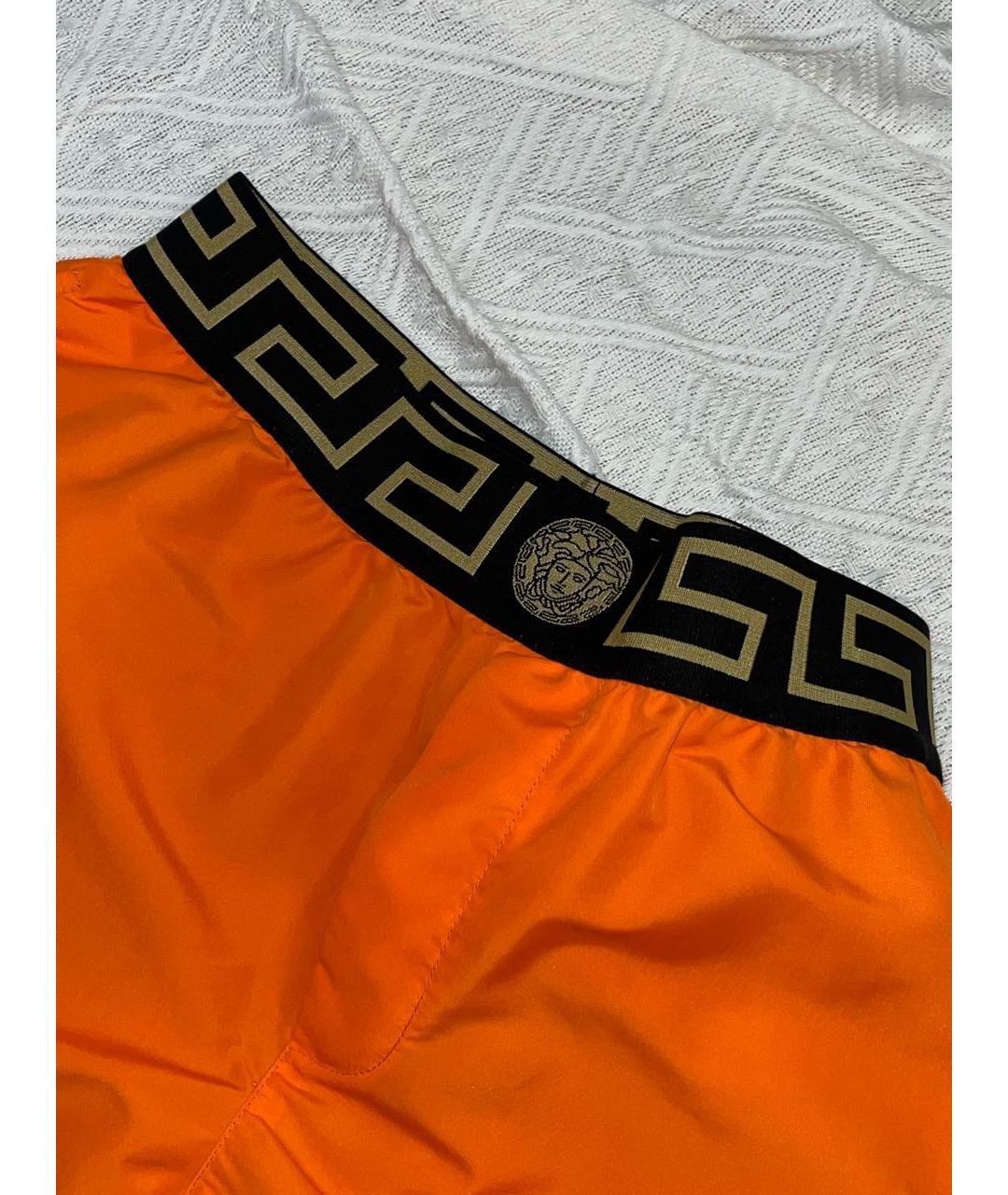 VERSACE Оранжевое шорты, фото 3