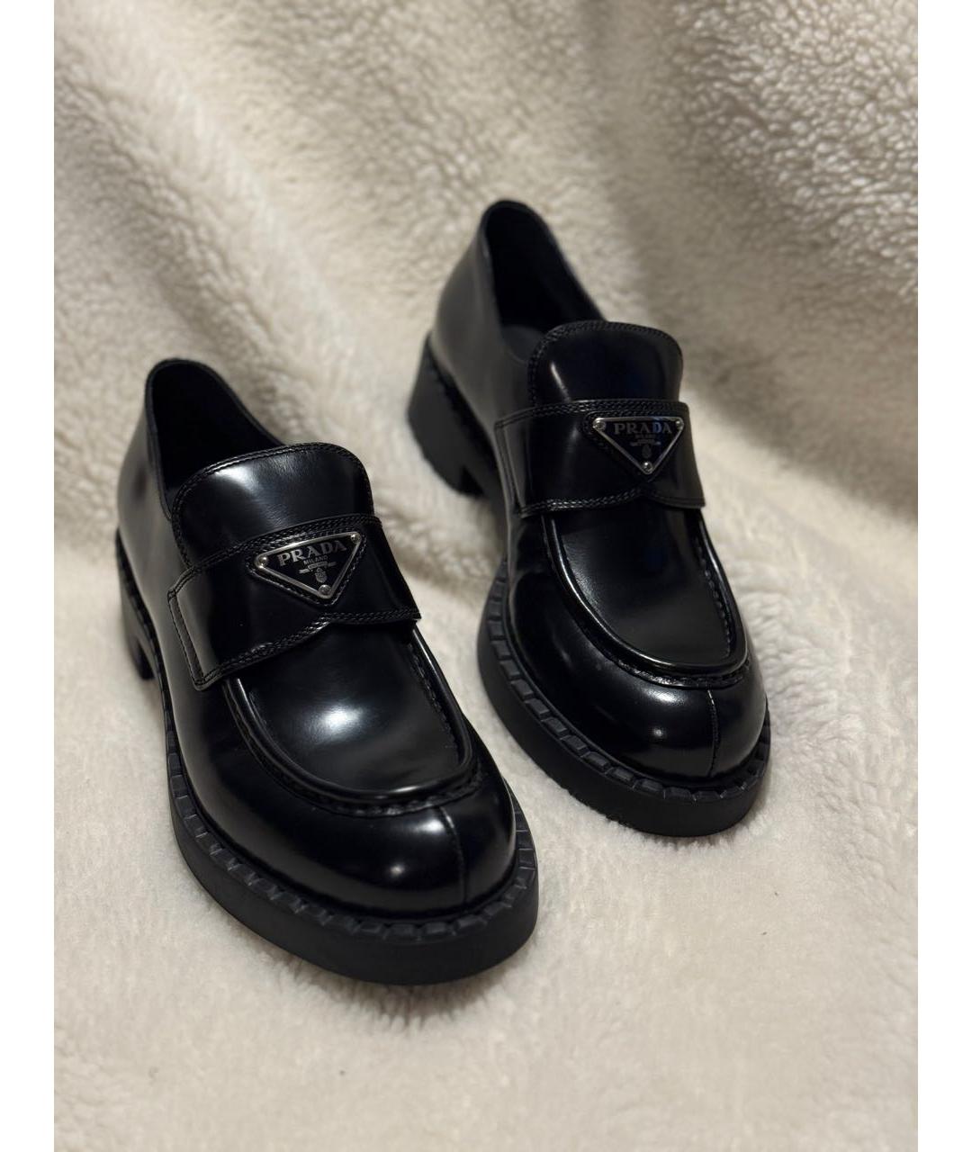 PRADA Черные кожаные лоферы, фото 2
