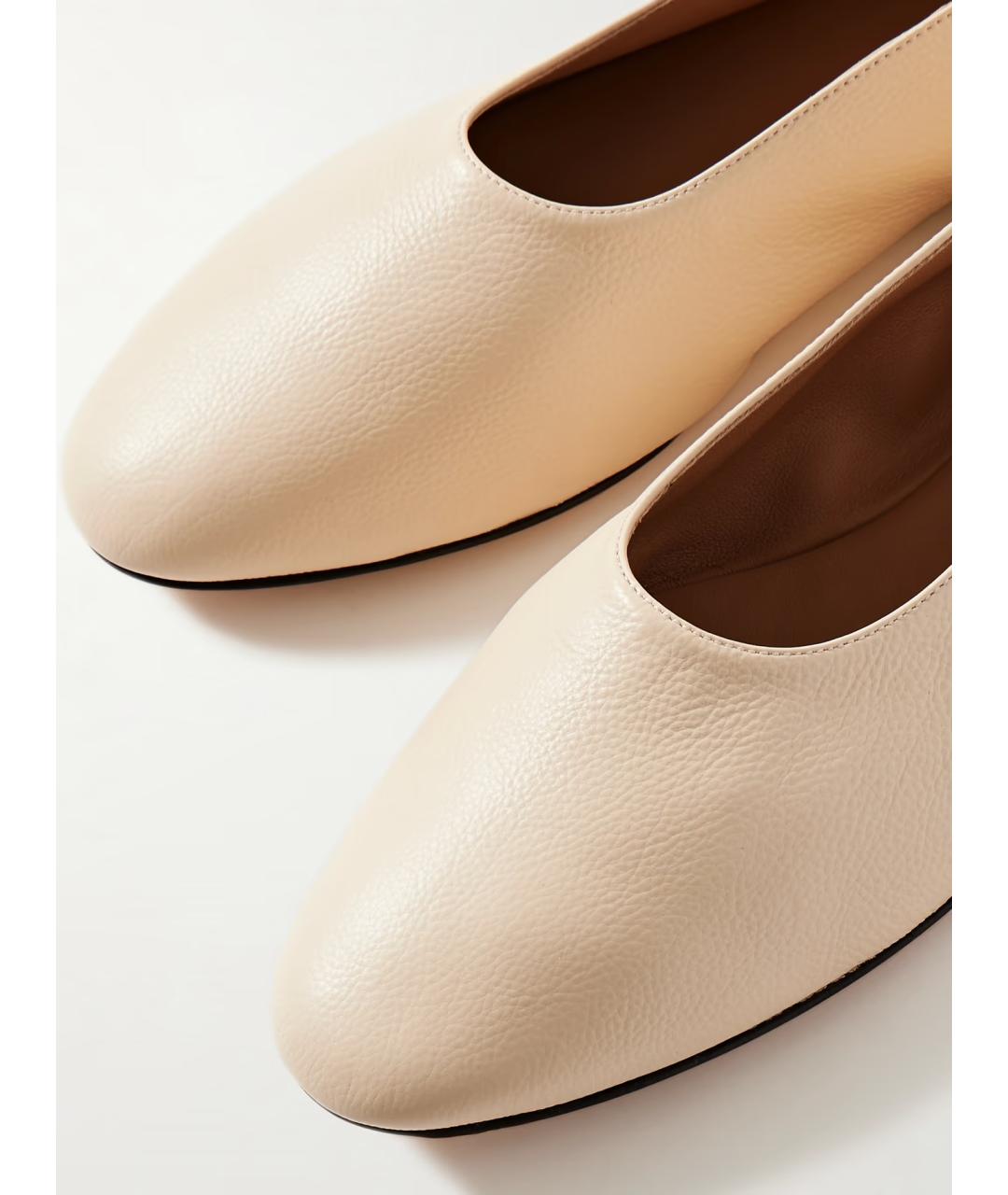 THE ROW Бежевые кожаные балетки, фото 3