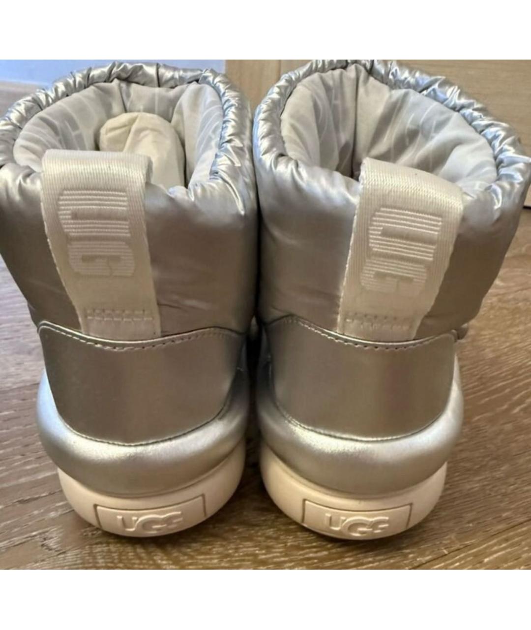 UGG AUSTRALIA Серебряные синтетические сапоги, фото 3