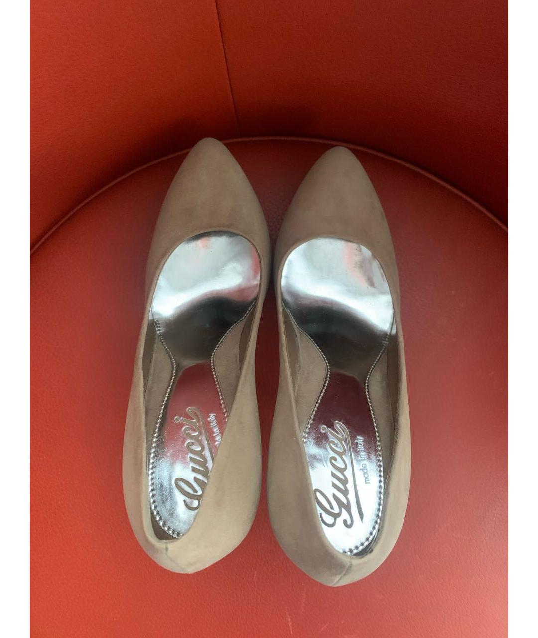 GUCCI Бежевые нубуковые туфли, фото 3