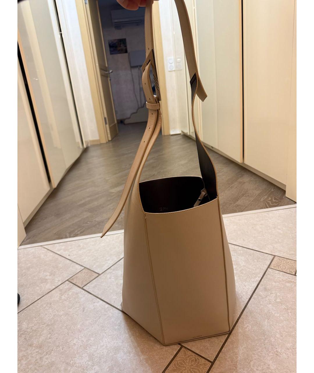 THE ATTICO Бежевая кожаная сумка тоут, фото 5