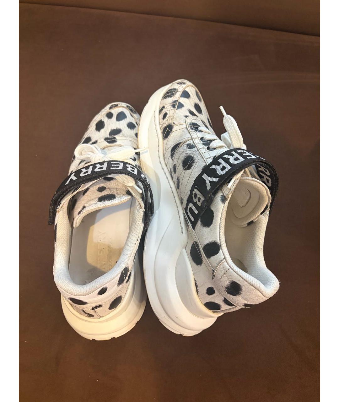 BURBERRY Белые кожаные кроссовки, фото 4