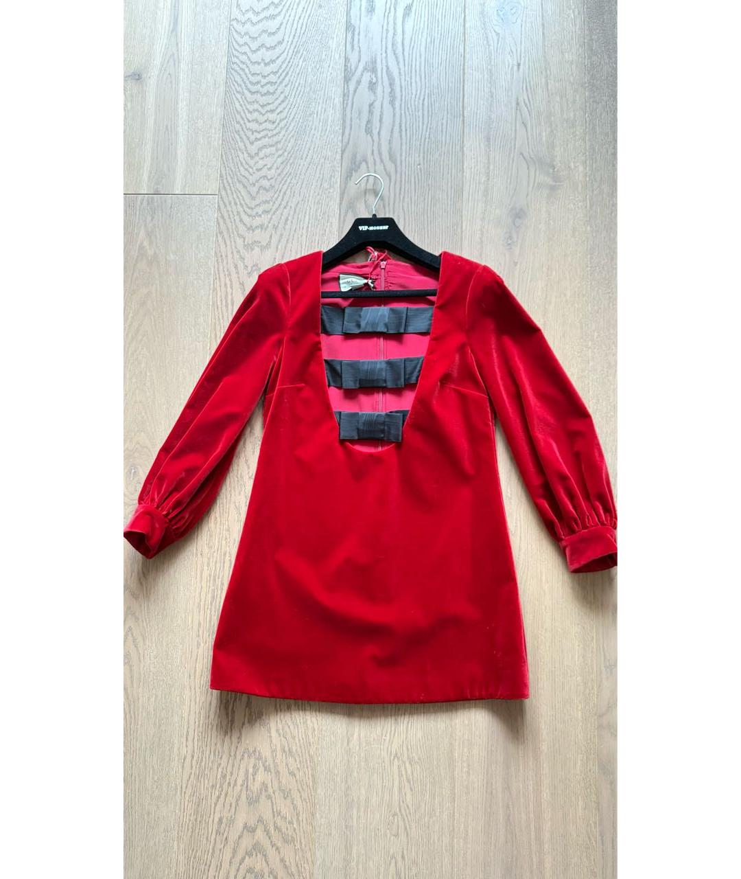 GUCCI Красное бархатное коктейльное платье, фото 4