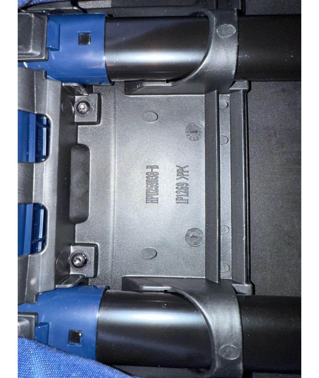 LOUIS VUITTON Синий кожаный чемодан, фото 8