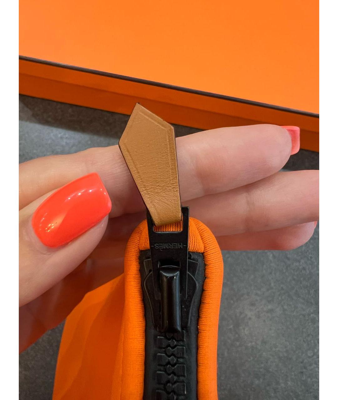 HERMES Оранжевая косметичка, фото 4