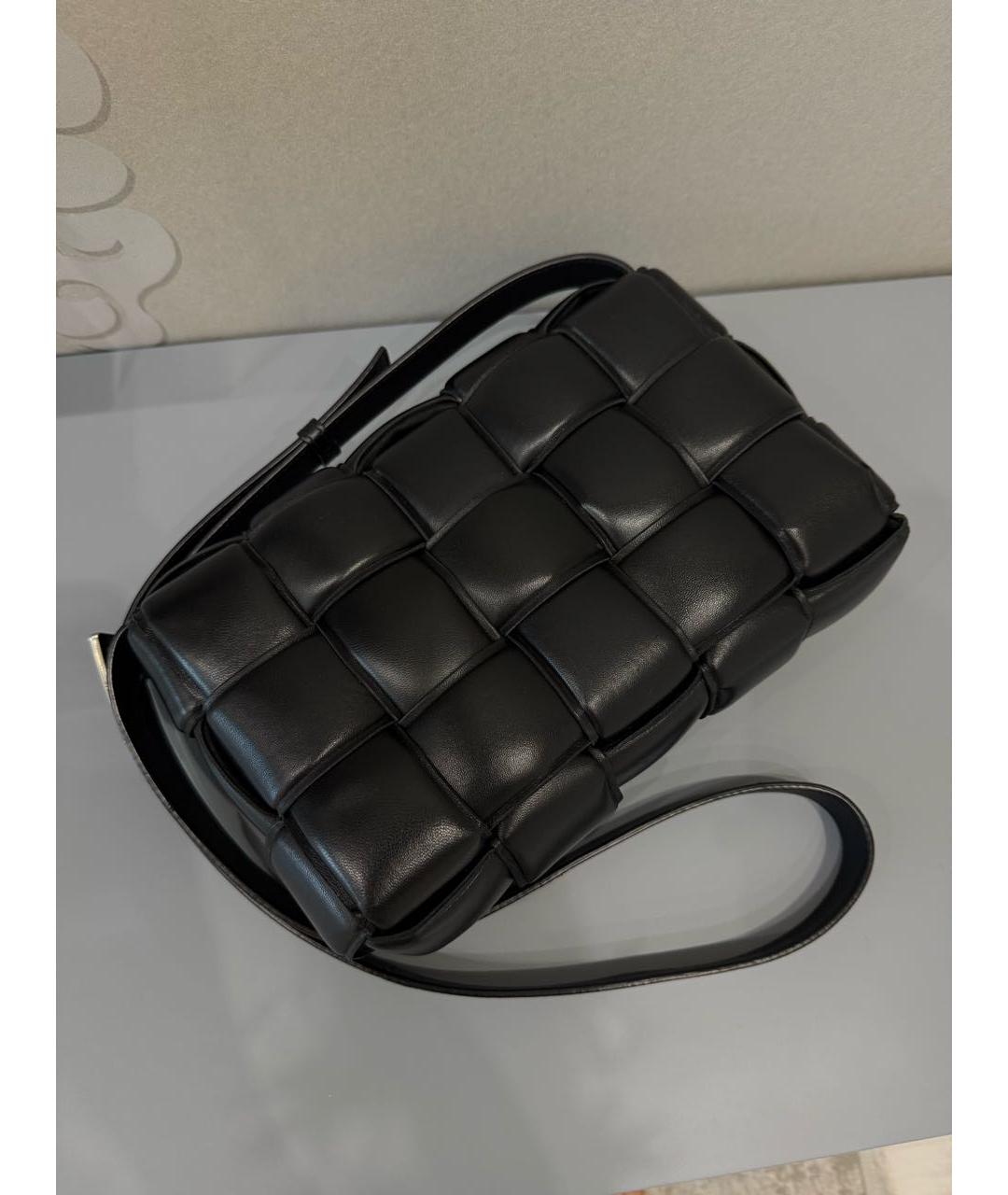 BOTTEGA VENETA Черная кожаная сумка через плечо, фото 2