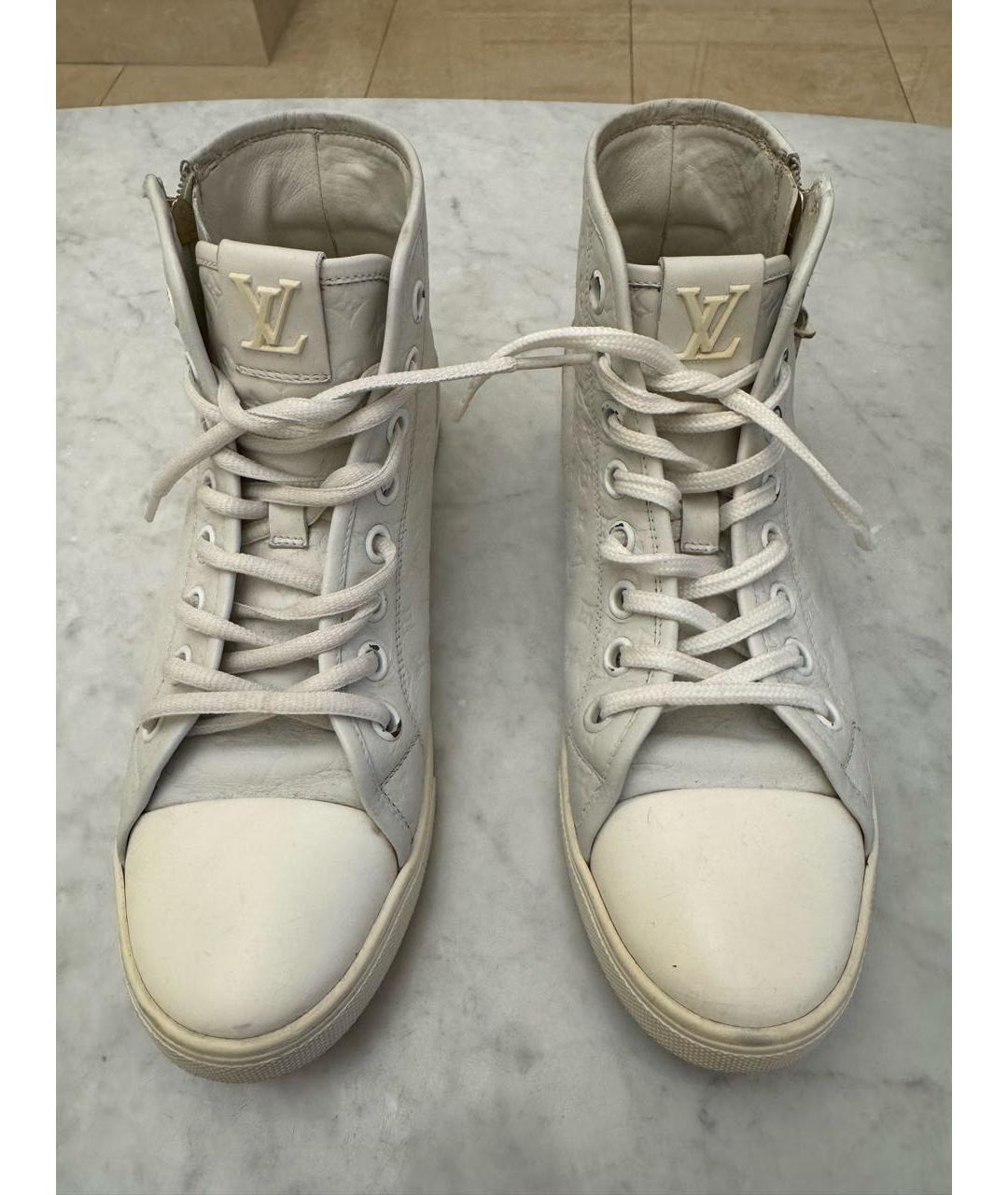 LOUIS VUITTON Белые кожаные кеды, фото 2