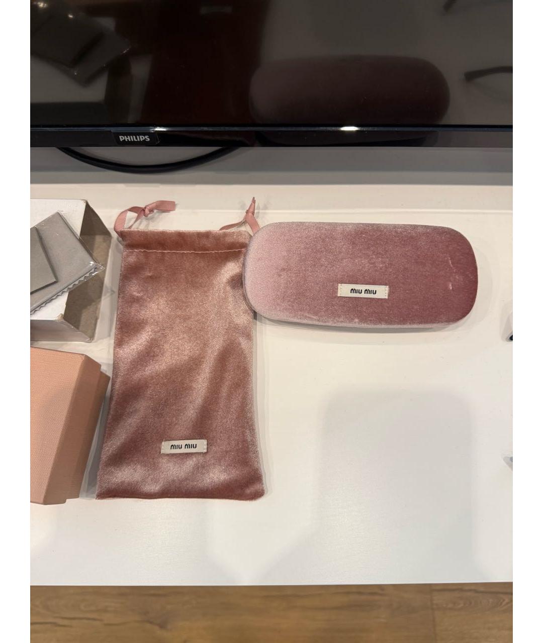 MIU MIU Черные пластиковые солнцезащитные очки, фото 4