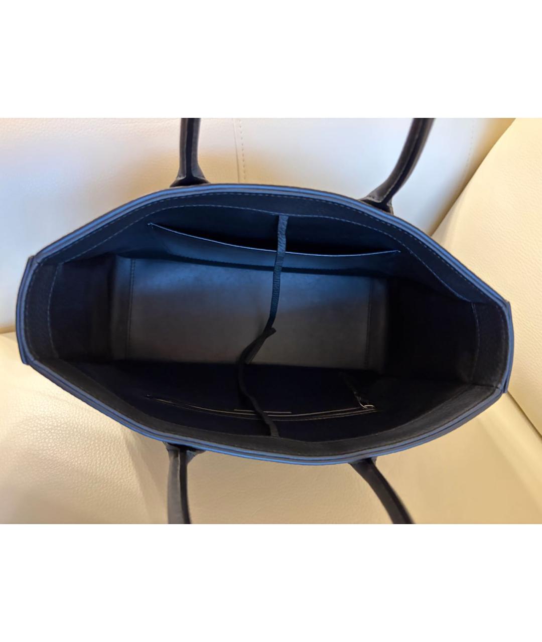 THE ROW Черная кожаная сумка с короткими ручками, фото 4