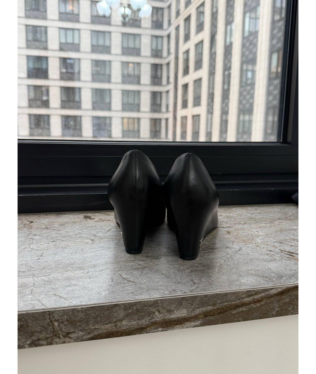 CHANEL Черные кожаные туфли, фото 4