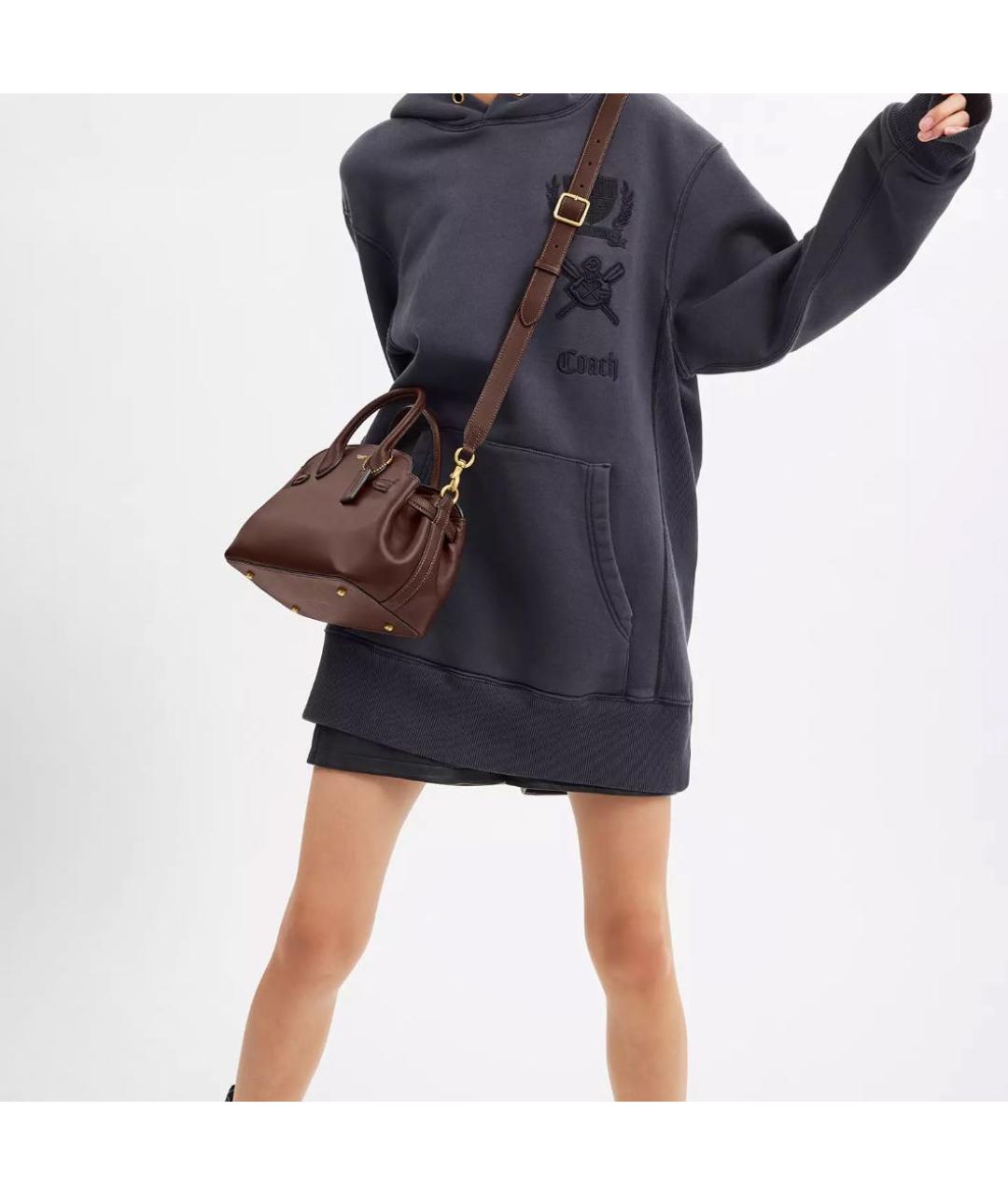 COACH Коричневая кожаная сумка с короткими ручками, фото 4