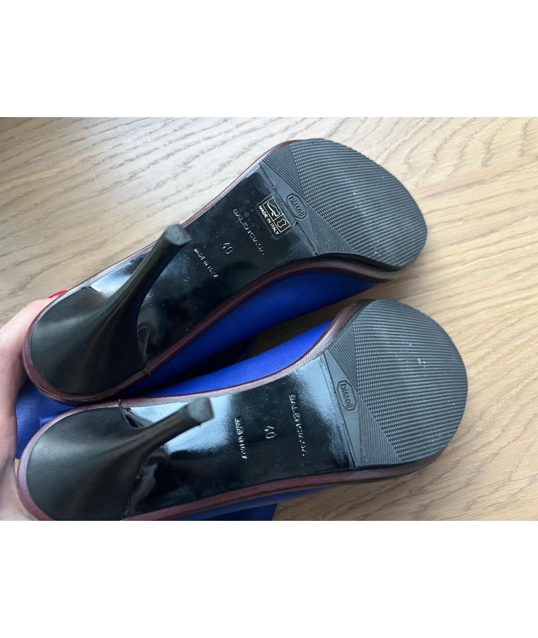 BALENCIAGA Синие ботильоны из экзотической кожи, фото 5