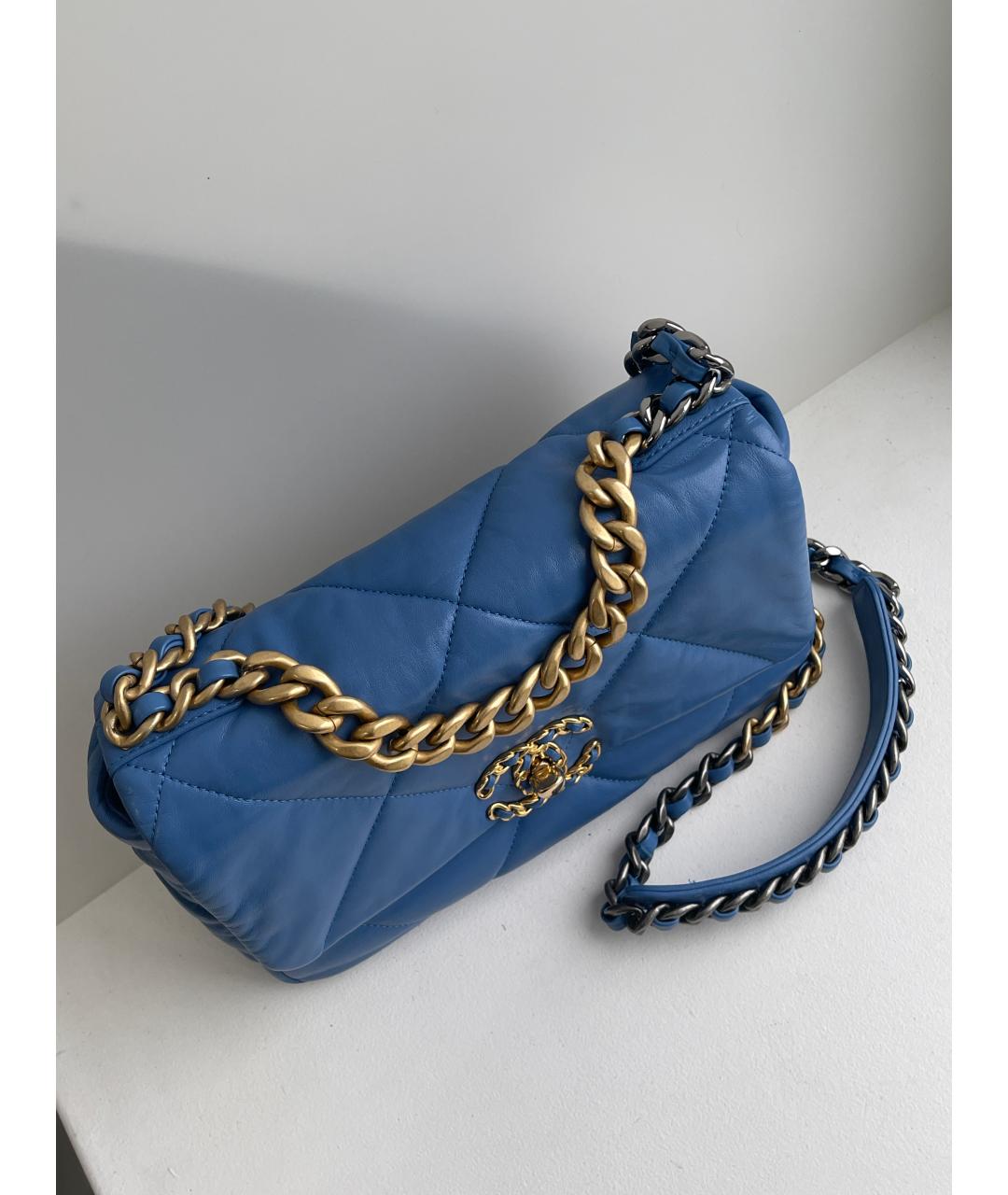 CHANEL Голубая кожаная сумка через плечо, фото 2