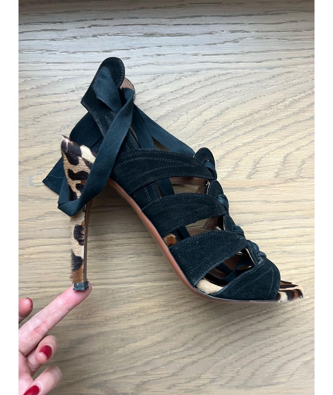 ALAIA Черные замшевые босоножки, фото 9