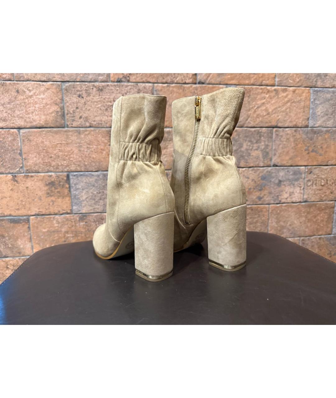 MICHAEL KORS Бежевые замшевые ботильоны, фото 3