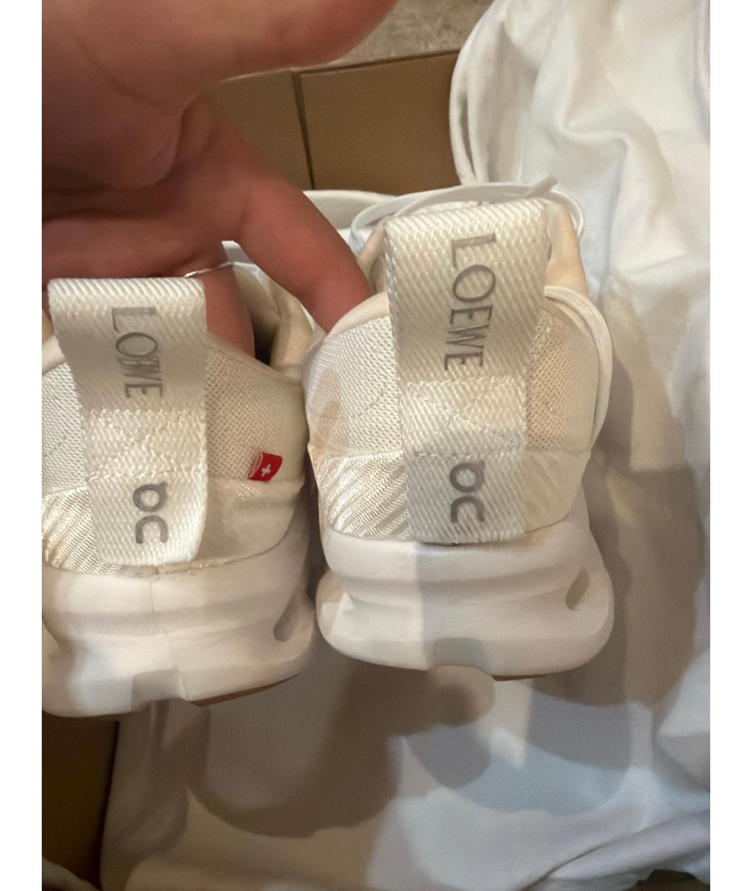 LOEWE Белые текстильные кроссовки, фото 4